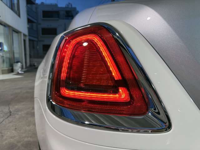 ROLLS-ROYCE ROLLS-ROYCE coupe 2015