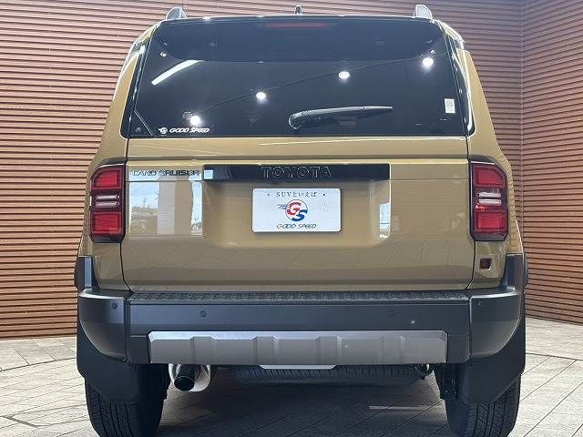 TOYOTA LANDCRUISER 250 2024