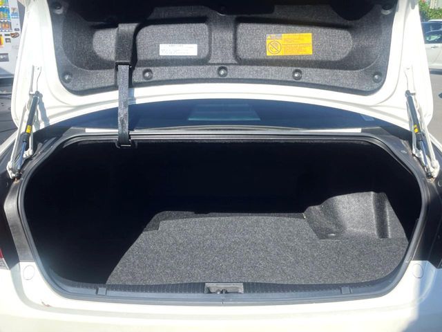 TOYOTA CROWN sedan 2013