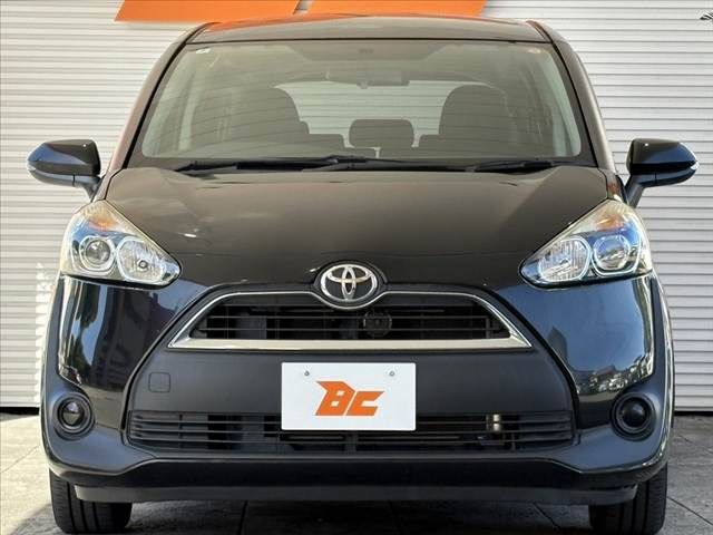 TOYOTA SIENTA 2016