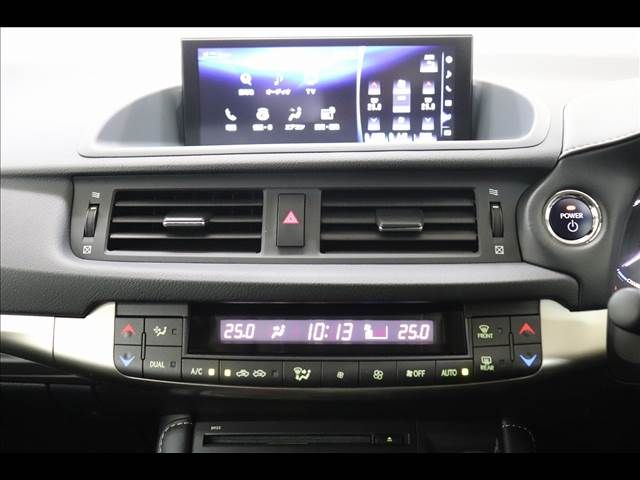 TOYOTA LEXUS CT200h 2021