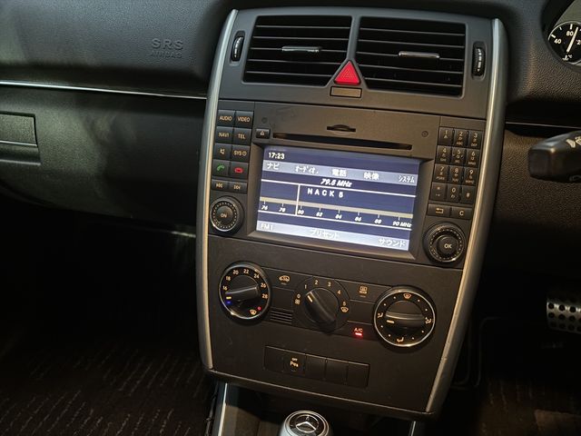 MERCEDES BENZ MERCEDES BENZ B class 2010