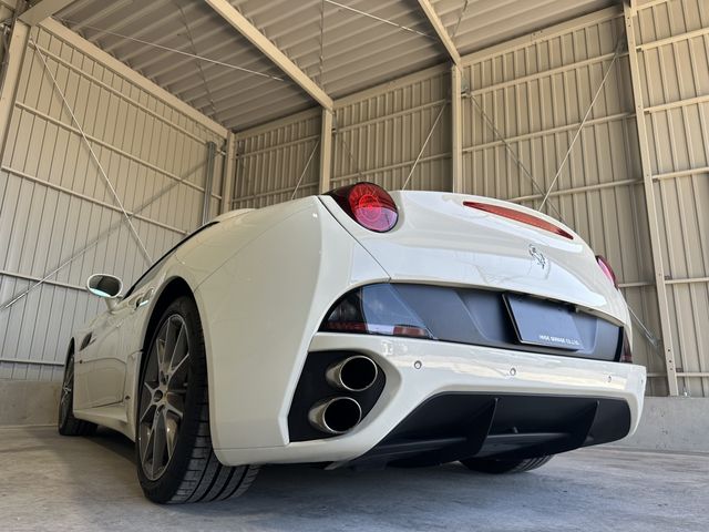 FERRARI FERRARI California 30 2013