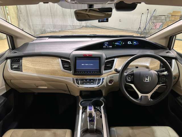 HONDA JADE HYBRID 2015