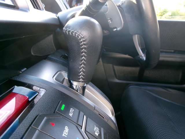 HONDA STEPWAGON SPADA 2013