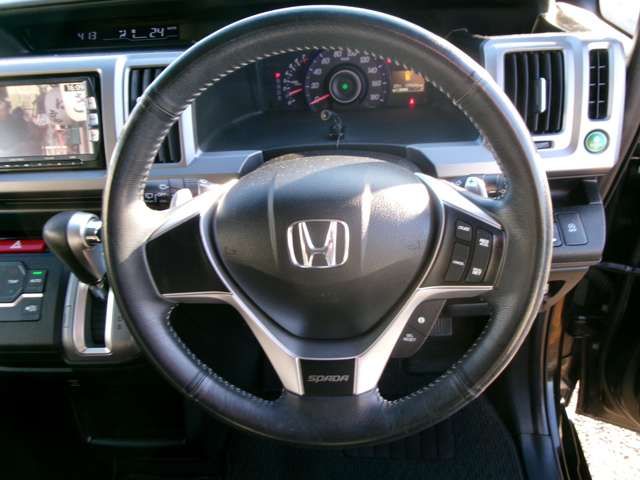 HONDA STEPWAGON SPADA 2013