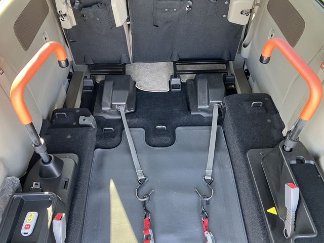 NISSAN NV100 CLIPPER RIO 4WD 2020