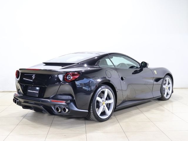FERRARI FERRARI Portofino 2020