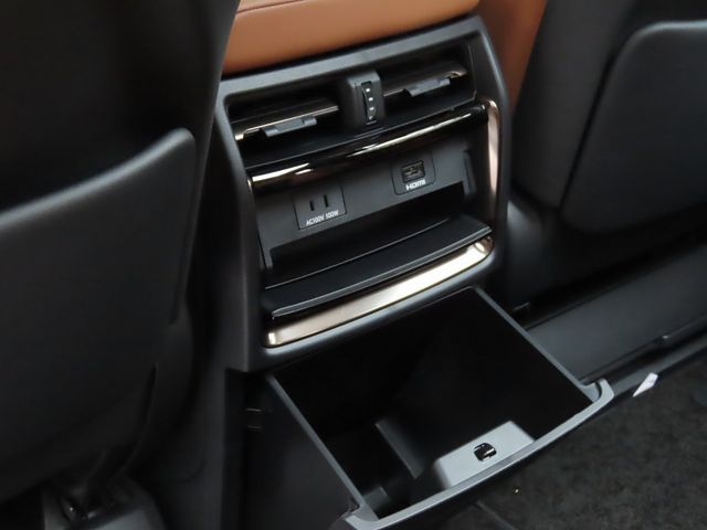 TOYOTA VELLFIRE 2025