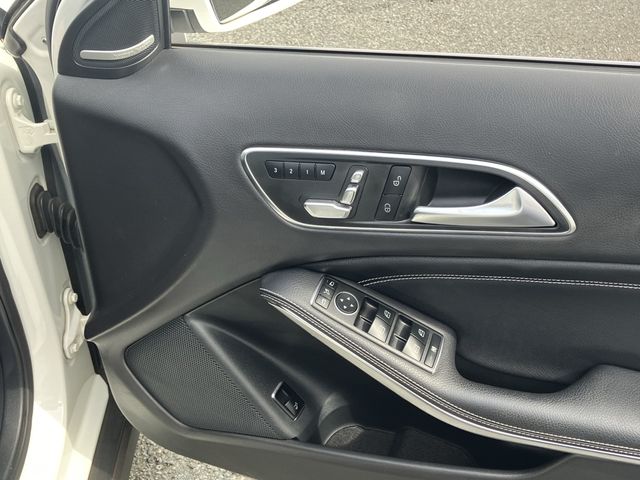 MERCEDES BENZ MERCEDES BENZ GLA class 2019