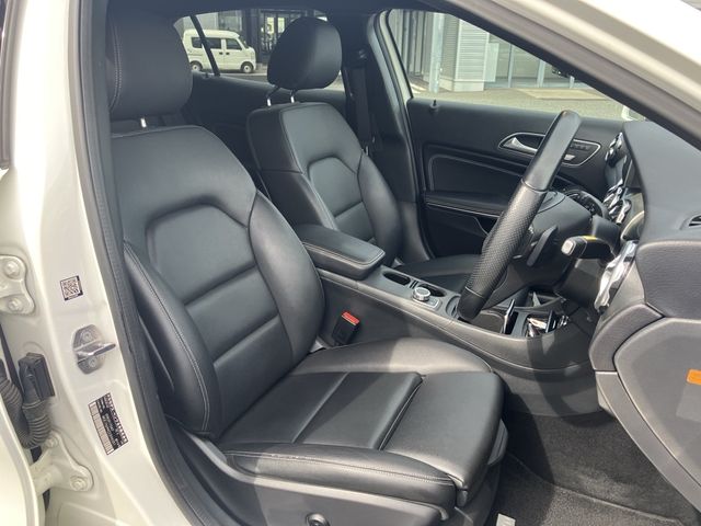 MERCEDES BENZ MERCEDES BENZ GLA class 2019