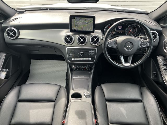 MERCEDES BENZ MERCEDES BENZ GLA class 2019