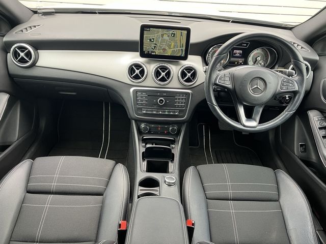 MERCEDES BENZ MERCEDES BENZ GLA class 2016