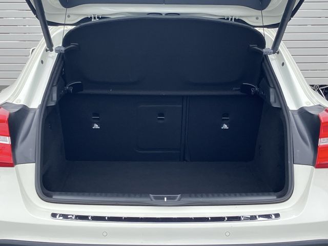 MERCEDES BENZ MERCEDES BENZ GLA class 2016