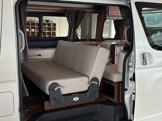 TOYOTA HIACE wagon 2023