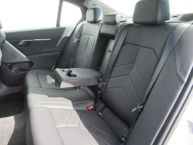 BMW BMW 5series sedan 2025