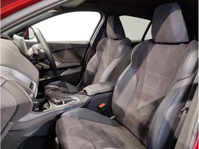 BMW BMW 1series 2025