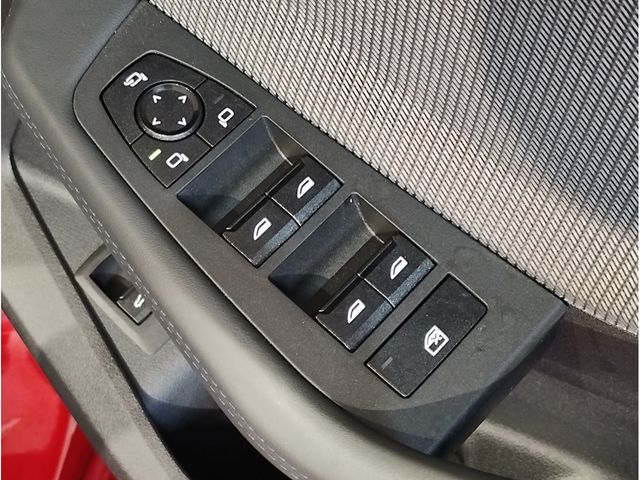 BMW BMW 1series 2025