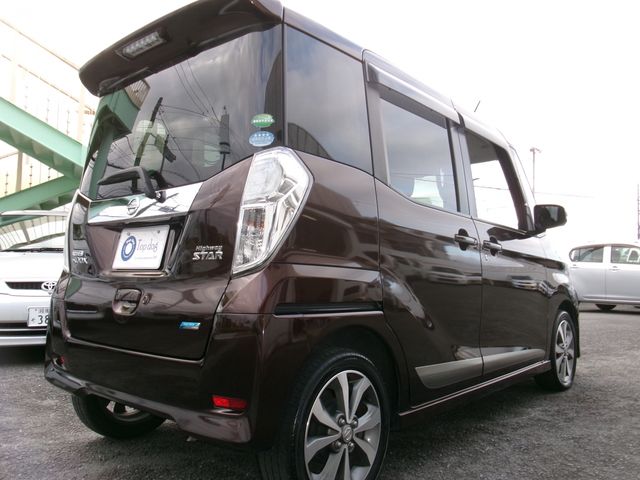 NISSAN DAYZ ROOX 2014
