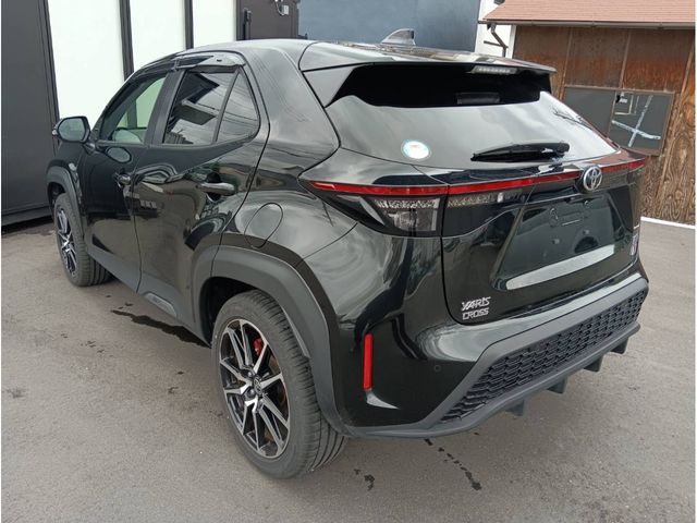 TOYOTA YARIS CROSS HYBRID 2023