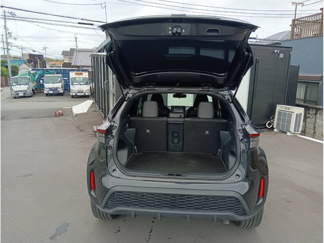 TOYOTA YARIS CROSS HYBRID 2023