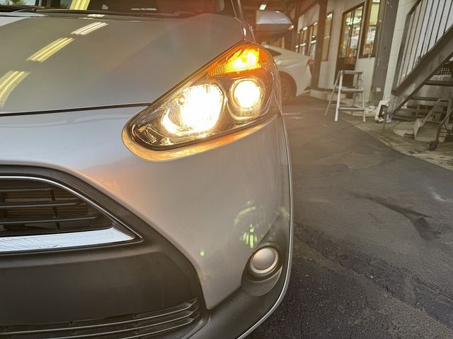 TOYOTA SIENTA HYBRID 2017