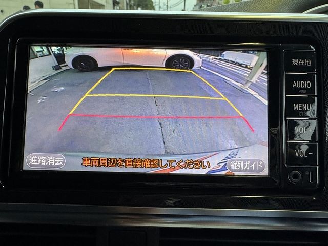 TOYOTA SIENTA HYBRID 2017