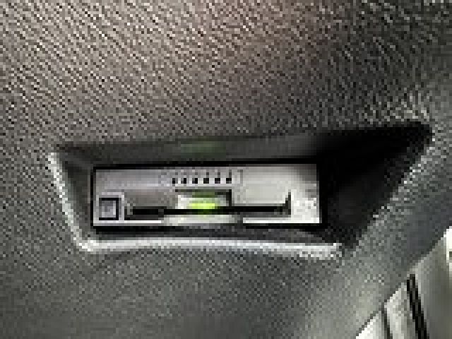 TOYOTA SIENTA HYBRID 2017