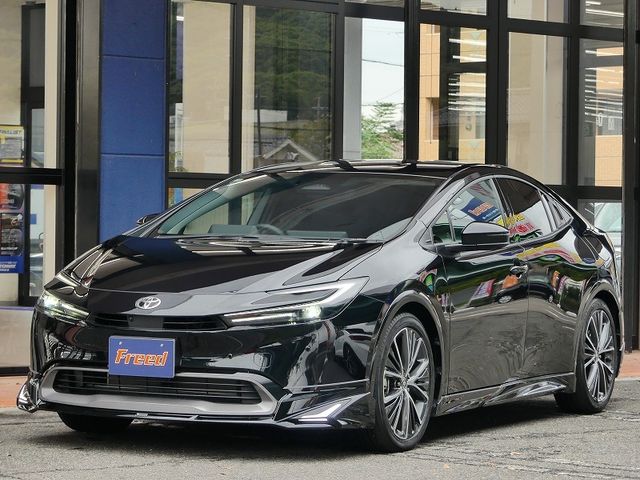 TOYOTA PRIUS 2024