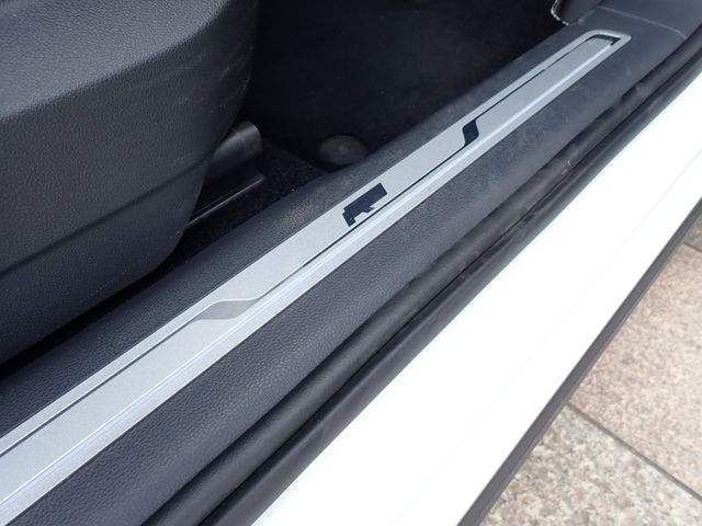 VOLKSWAGEN VOLKSWAGEN TIGUAN 2018