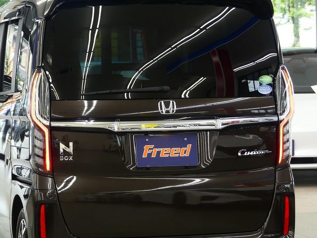 HONDA N BOX CUSTOM 2020