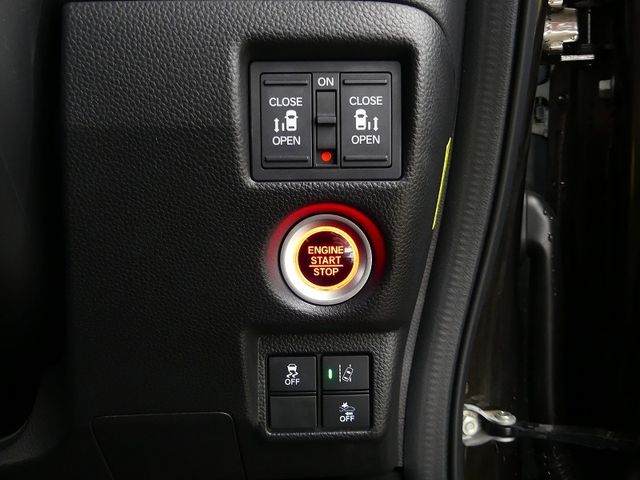 HONDA N BOX CUSTOM 2020