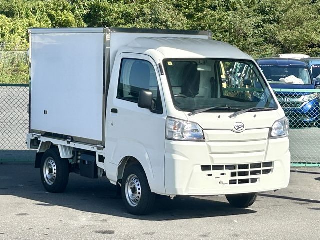 DAIHATSU HIJET truck 4WD 2021