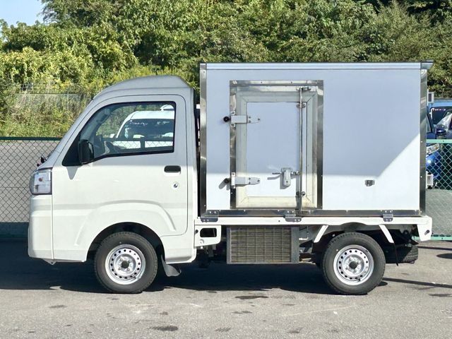 DAIHATSU HIJET truck 4WD 2021
