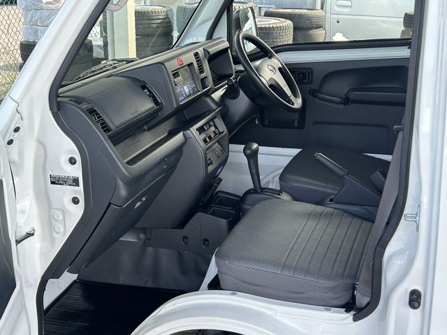 DAIHATSU HIJET truck 4WD 2021