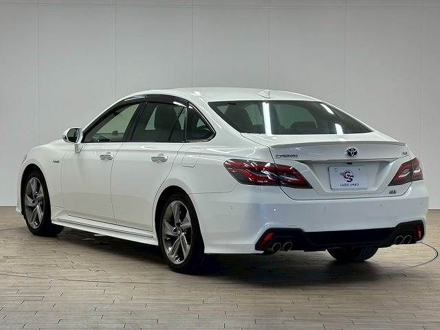 TOYOTA CROWN sedan hybrid 2019