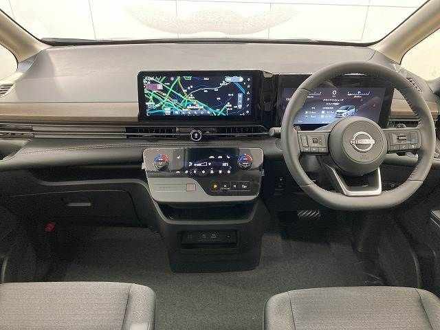 NISSAN SERENA  WG 4WD 2025