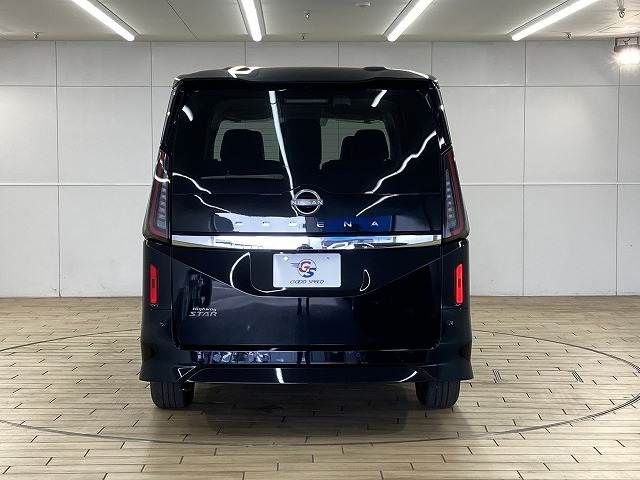 NISSAN SERENA  WG 4WD 2025