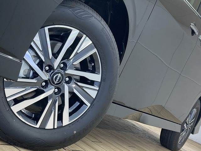 NISSAN SERENA  WG 4WD 2025