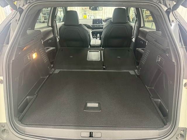 PEUGEOT PEUGEOT 3008 2021