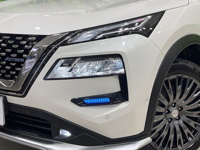 NISSAN X-TRAIL HYBRID 4WD 2023