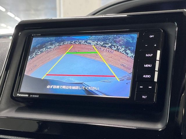 TOYOTA VOXY HYBRID 2016