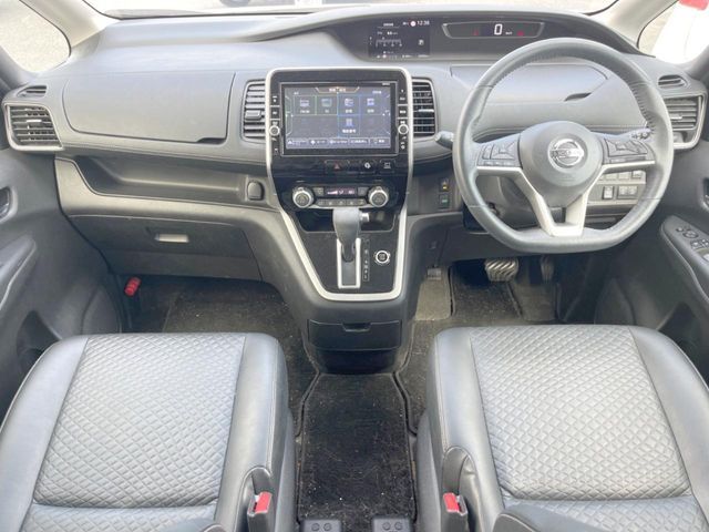 NISSAN SERENA  S-HYBRID 2019