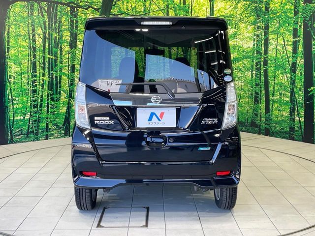 NISSAN DAYZ ROOX 2016