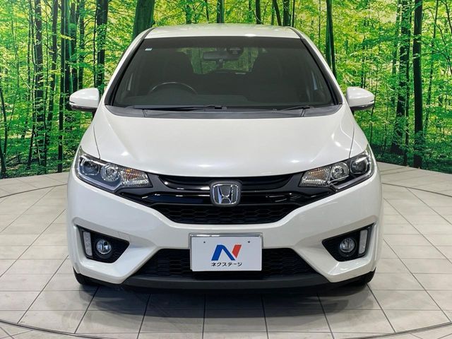HONDA FIT HYBRID 2016