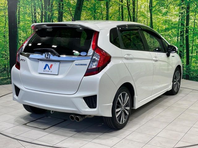 HONDA FIT HYBRID 2016