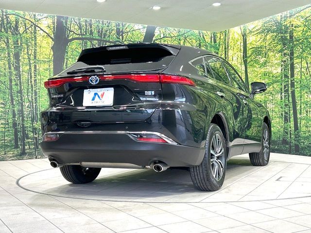 TOYOTA HARRIER HYBRID 2023