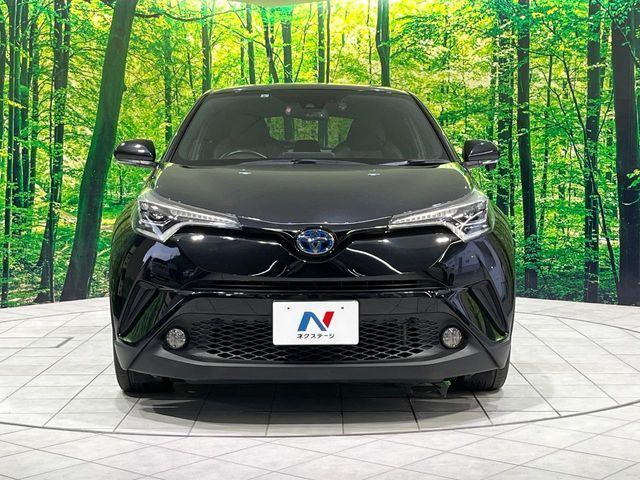 TOYOTA C-HR 2017