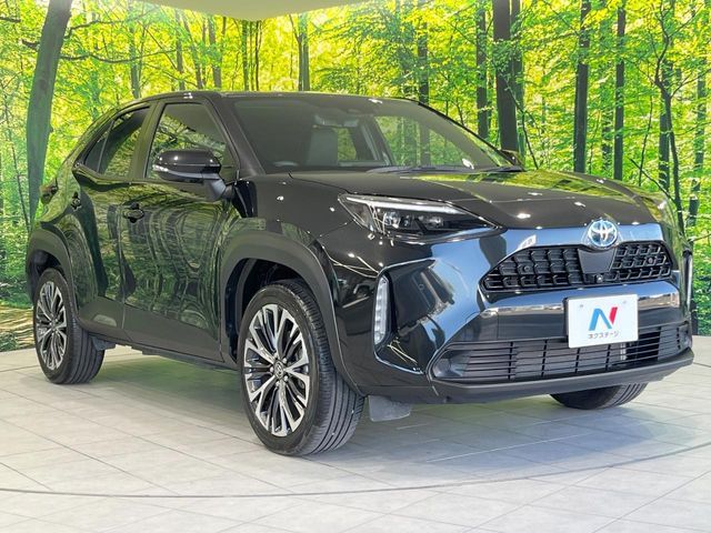 TOYOTA YARIS CROSS HYBRID 2023