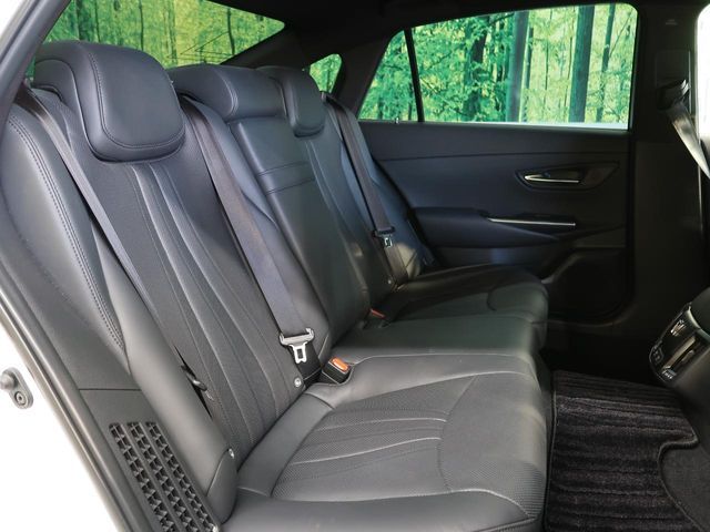 TOYOTA CROWN sedan hybrid 2020